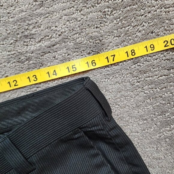 Kenneth Cole Reaction Black Pinstripe Dress Pants Mens 32x32 Preppy Business - Picture 6 of 15